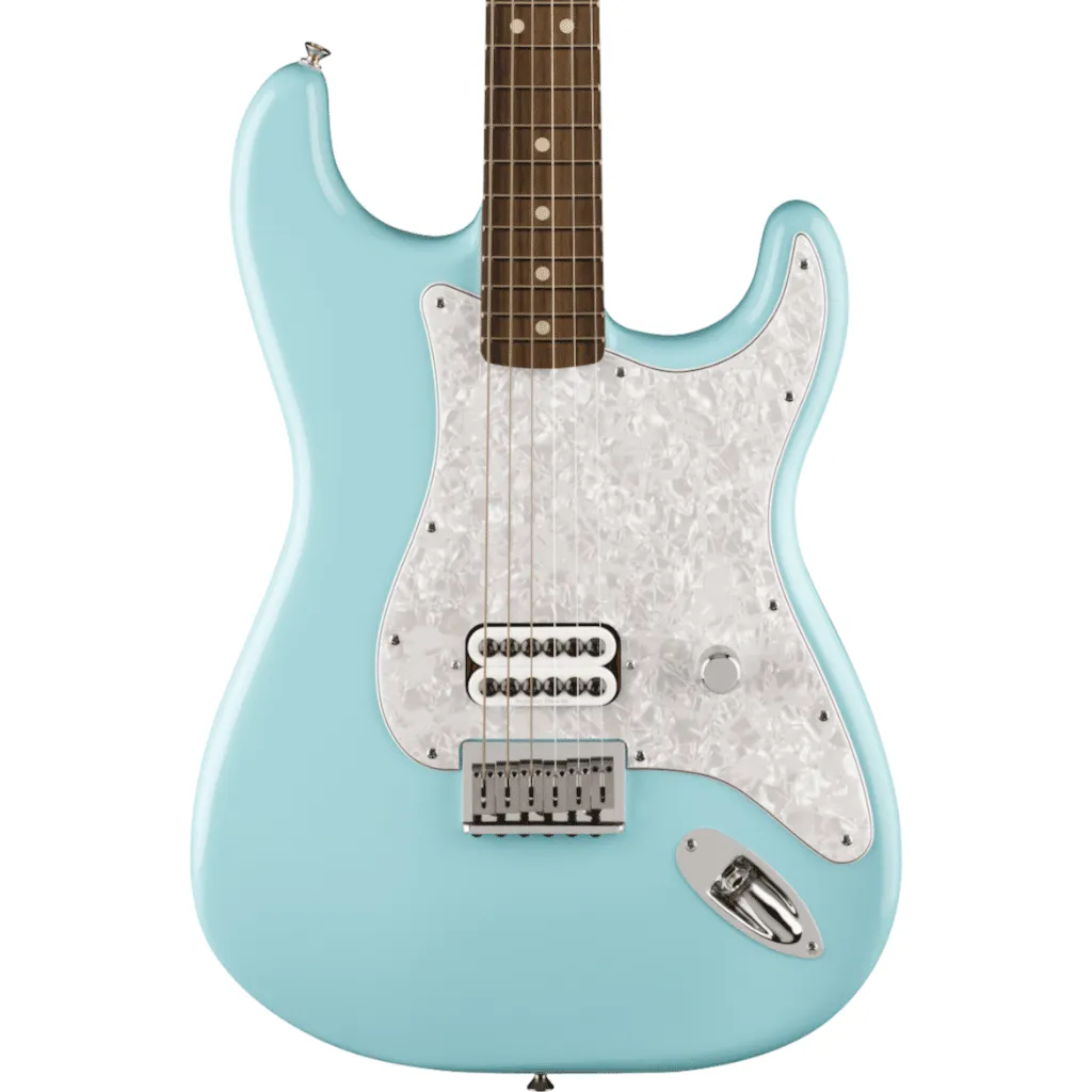 Fender Tom DeLonge Stratocaster Electric Guitar – Daphne Blue