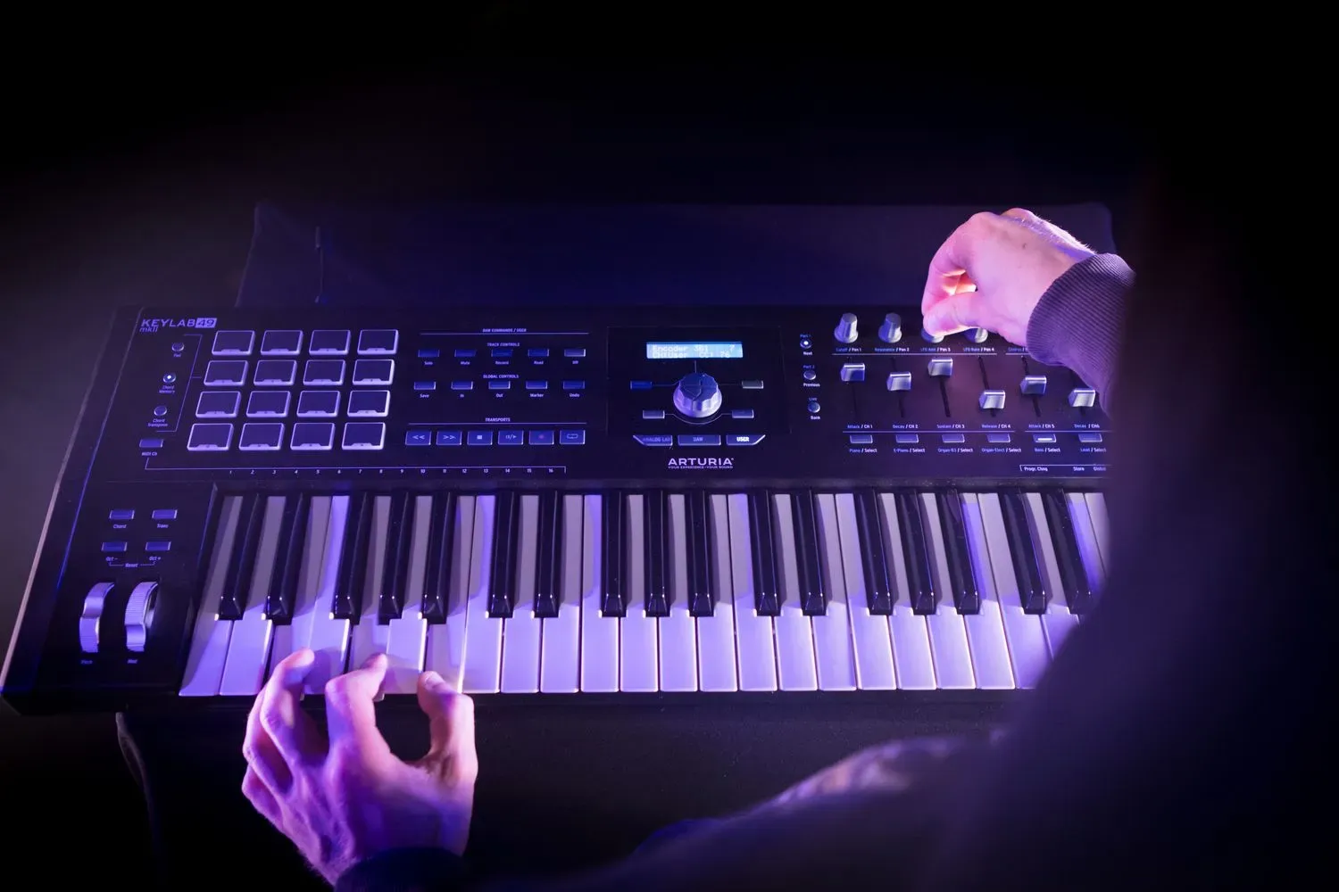 Arturia KeyLab 49 MKII Keyboard Controller (Black) — view 4