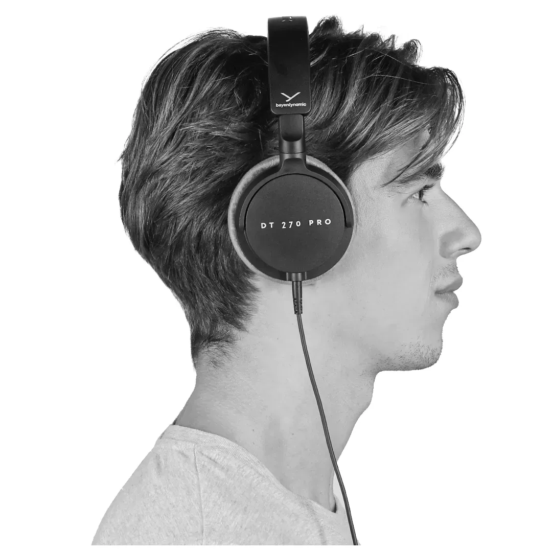 Beyerdynamic DT 270 Pro Headphones — view 2