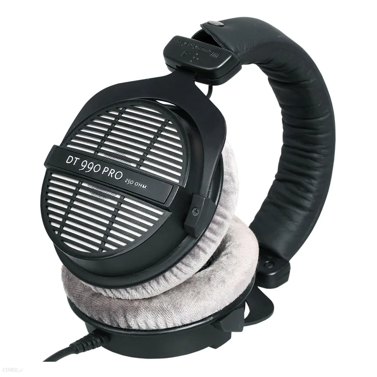 Beyerdynamic DT 990 PRO 250 Ohm Studio Headphones — view 3