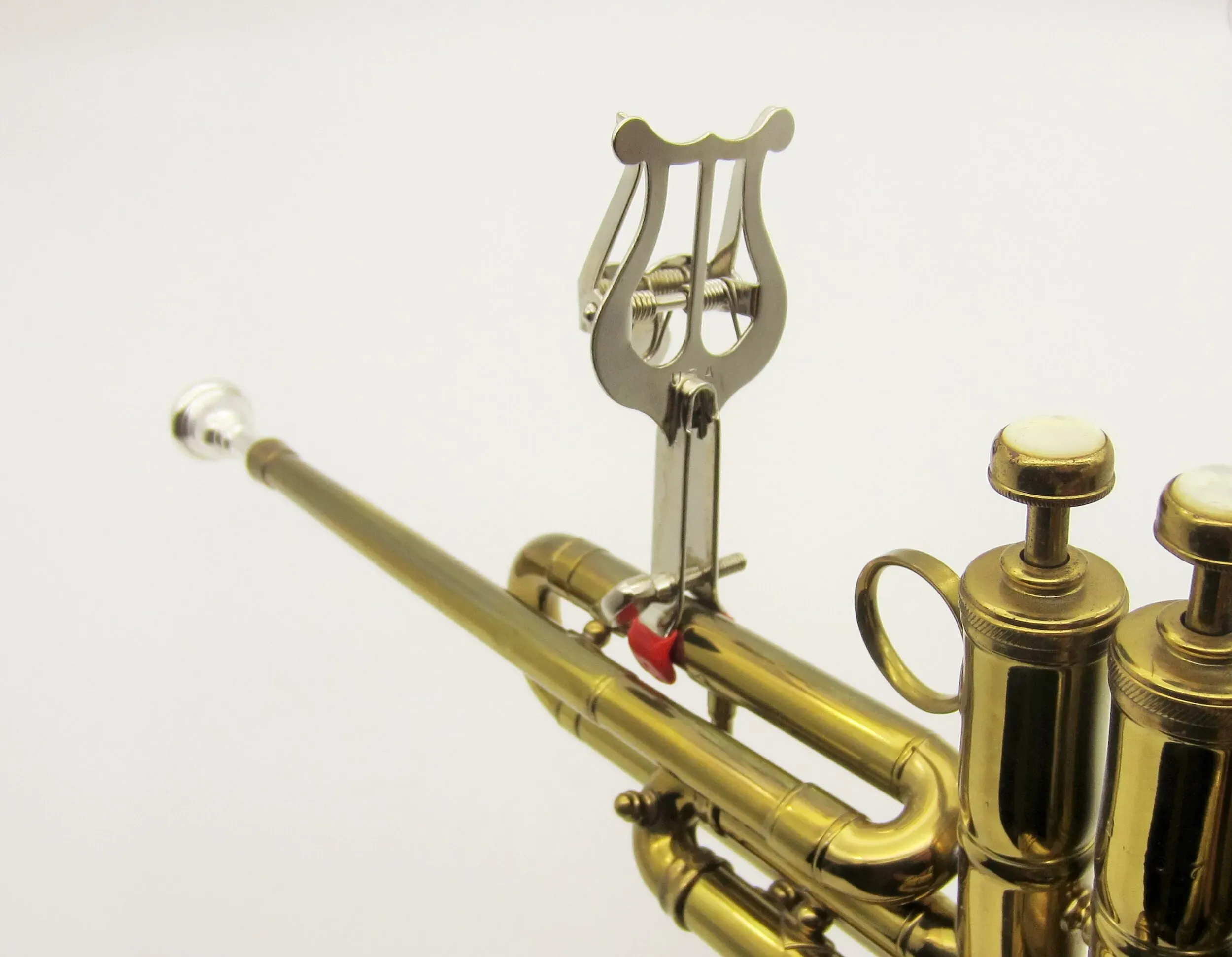 CONN LYRE TRUMPET CLAMP ON — view 3