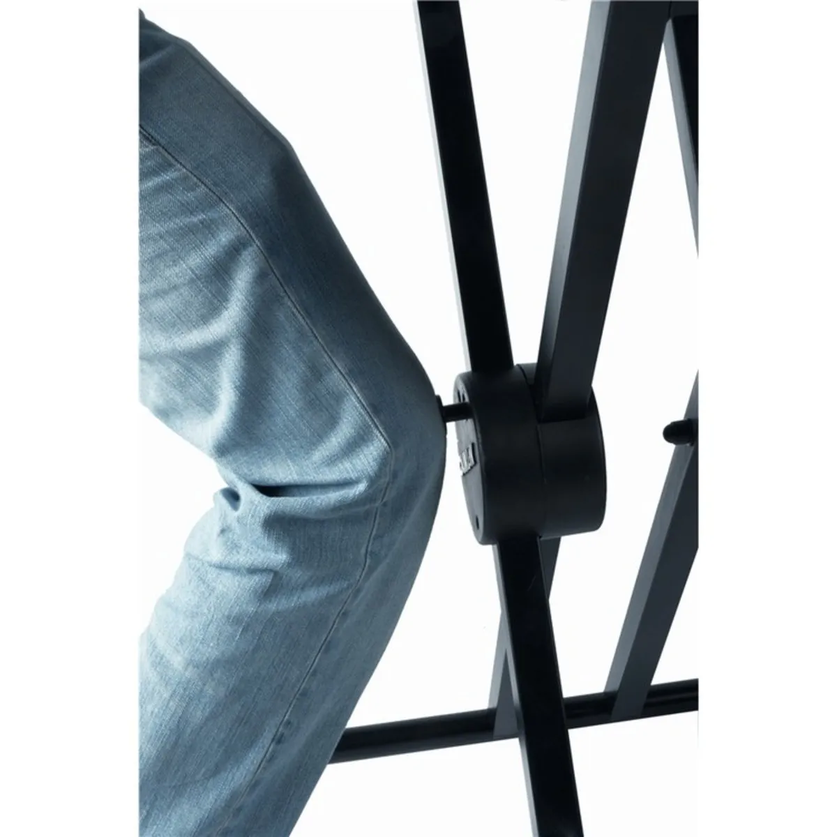 QuikLok QL-742 Heavy Duty ProSeries Keyboard Stand (Black) — view 4