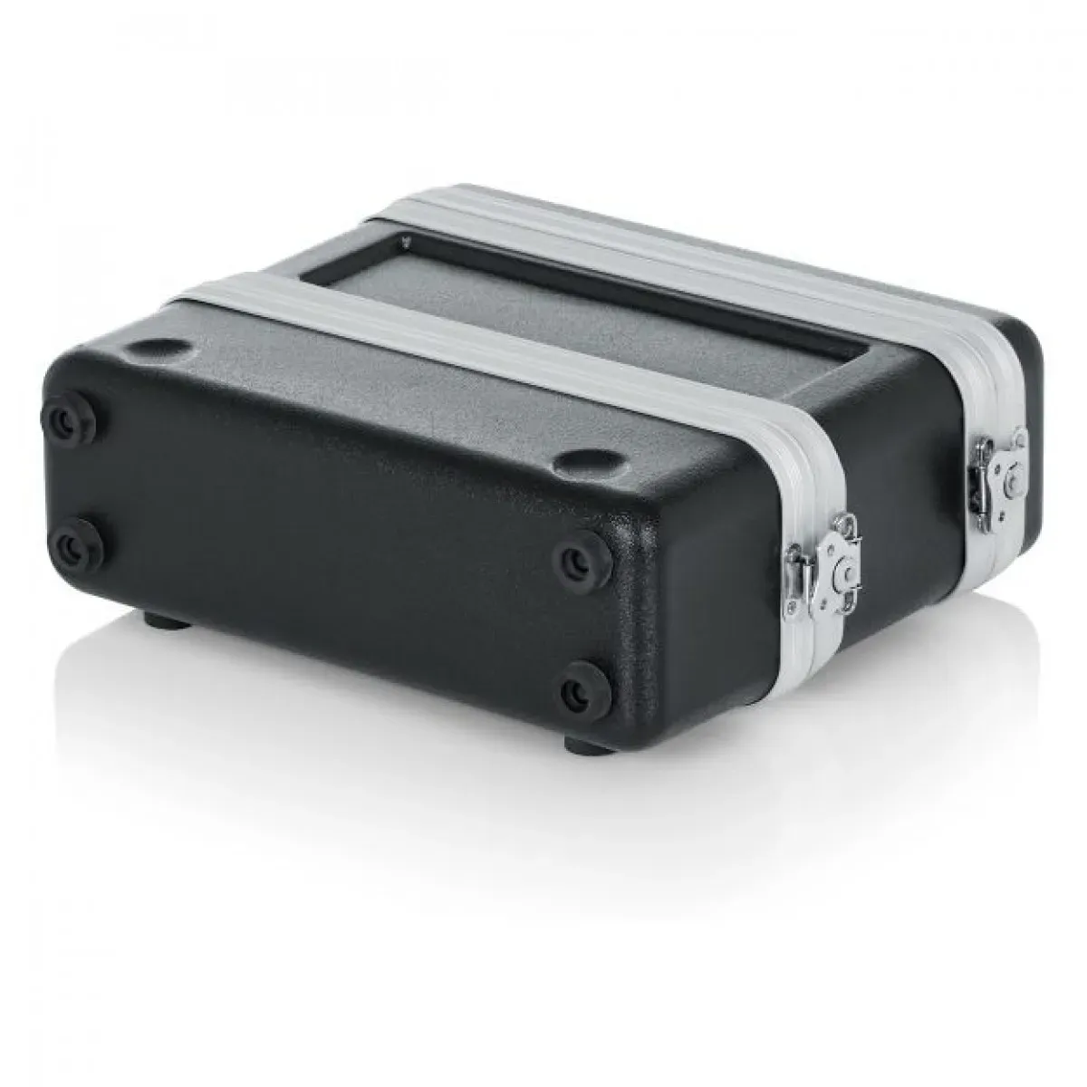 Gator Moulded Case for Single Wireless Microphone Receiver — view 2