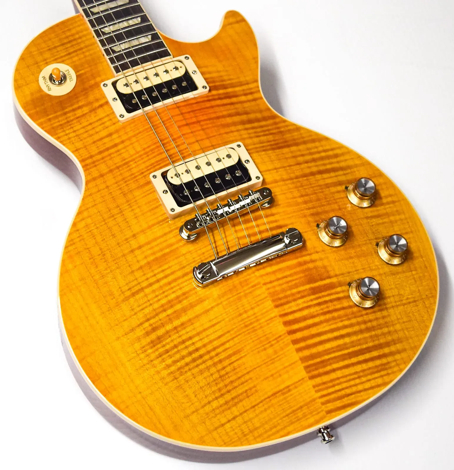 Gibson Slash Les Paul Standard in Appetite Amber - Electric Guitar — view 2