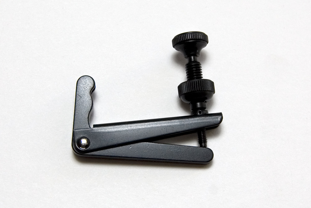 Wittner Fine Tuner for Cello 1/2 (Each) – Black — view 1