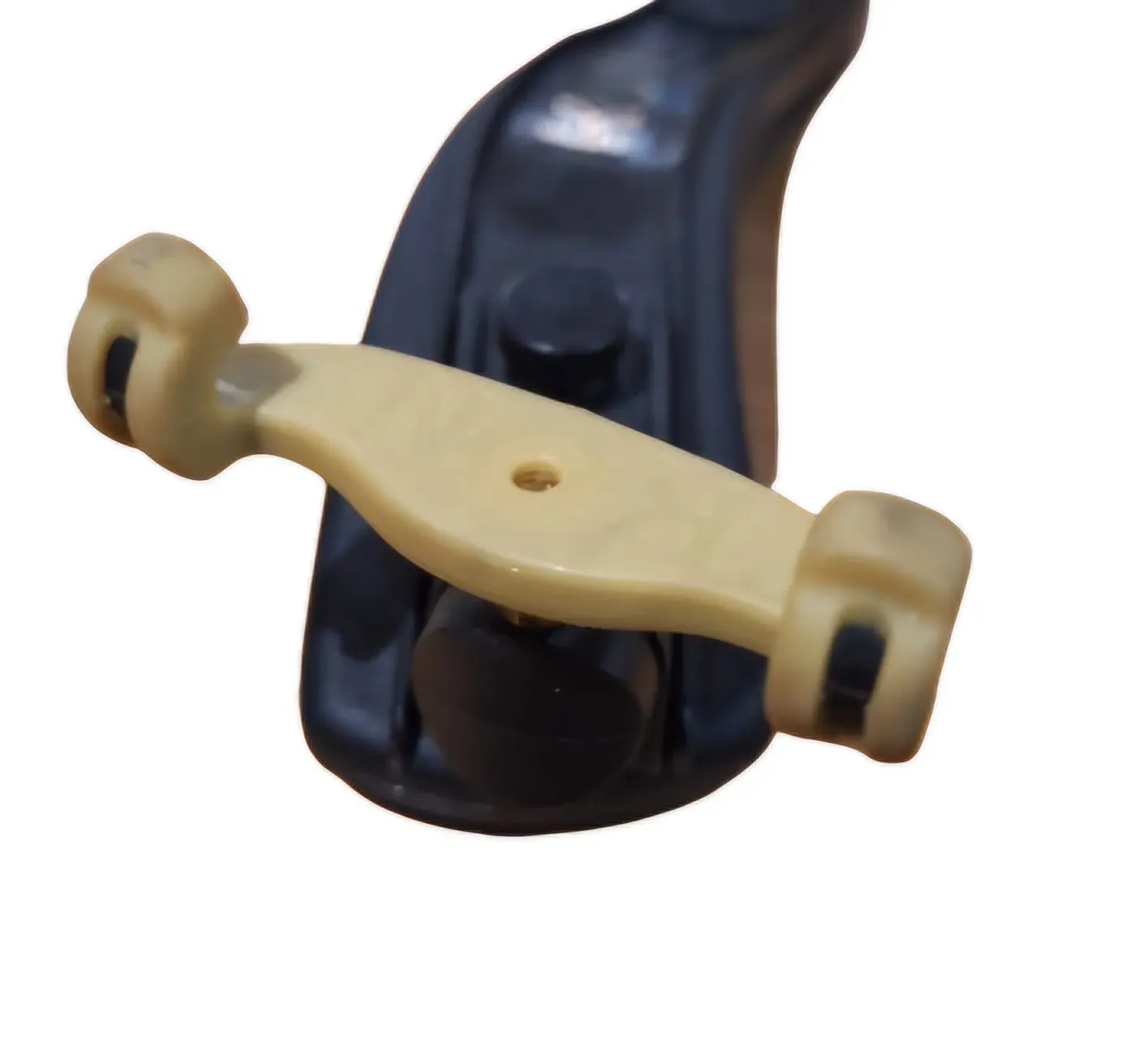 Demo KUN Original Violin Shoulder Rest – 1/2 and 3/4 Size — view 4