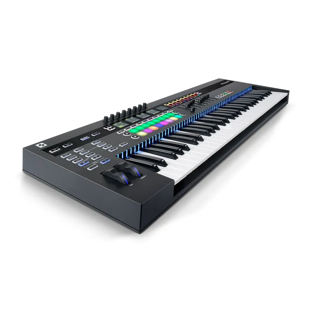 Novation 61SL MkIII Keyboard Controller with Sequencer — view 2