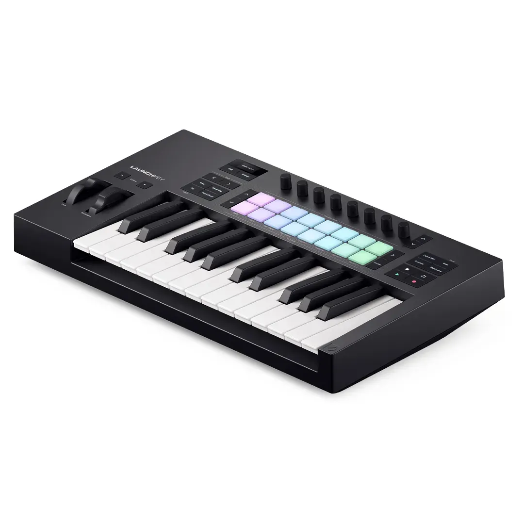 Novation Launchkey 25 MK4 25-Key Keyboard Controller — view 4