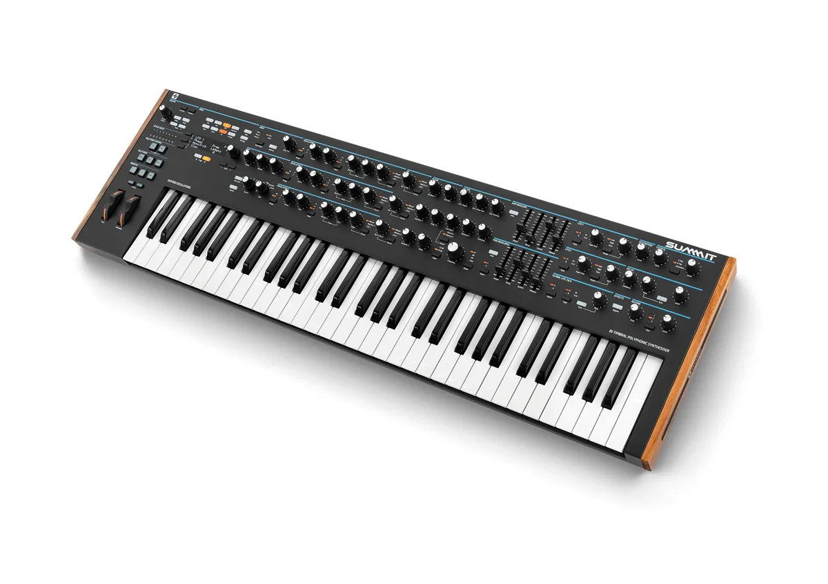 Novation Summit 61-Key 16-Voice Synthesizer — view 2