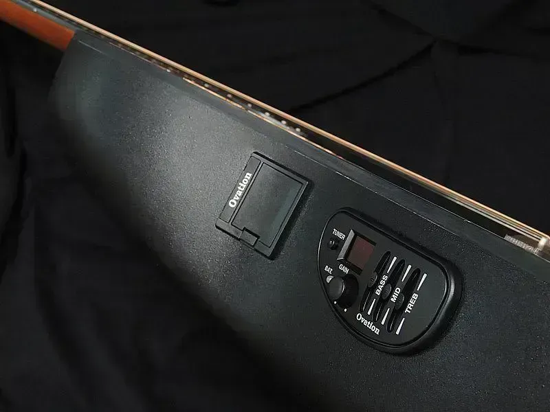 Ovation Mod TX Collection 2078TX-5 Deep Contour - Black Texture — view 6