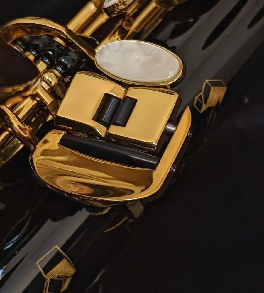 Selmer Paris 92 Supreme Alto Saxophone - Black Lacquer — view 16