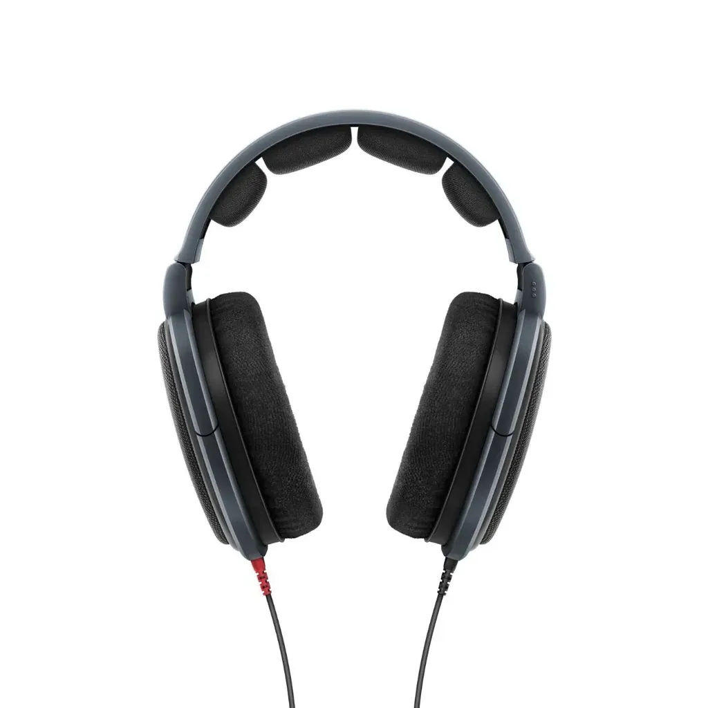 Sennheiser HD 600 Circumaural Dynamic Hi-Fi Headphones — view 2