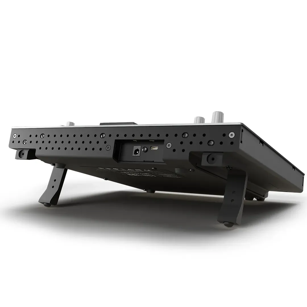 SSL UC1 PLUG-IN CONTROL SURFACE — view 4