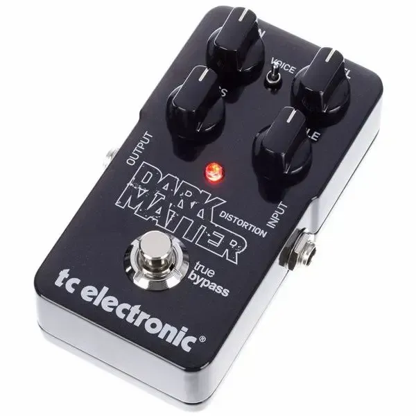 TC Electronic Dark Matter Distortion Pedal — view 1