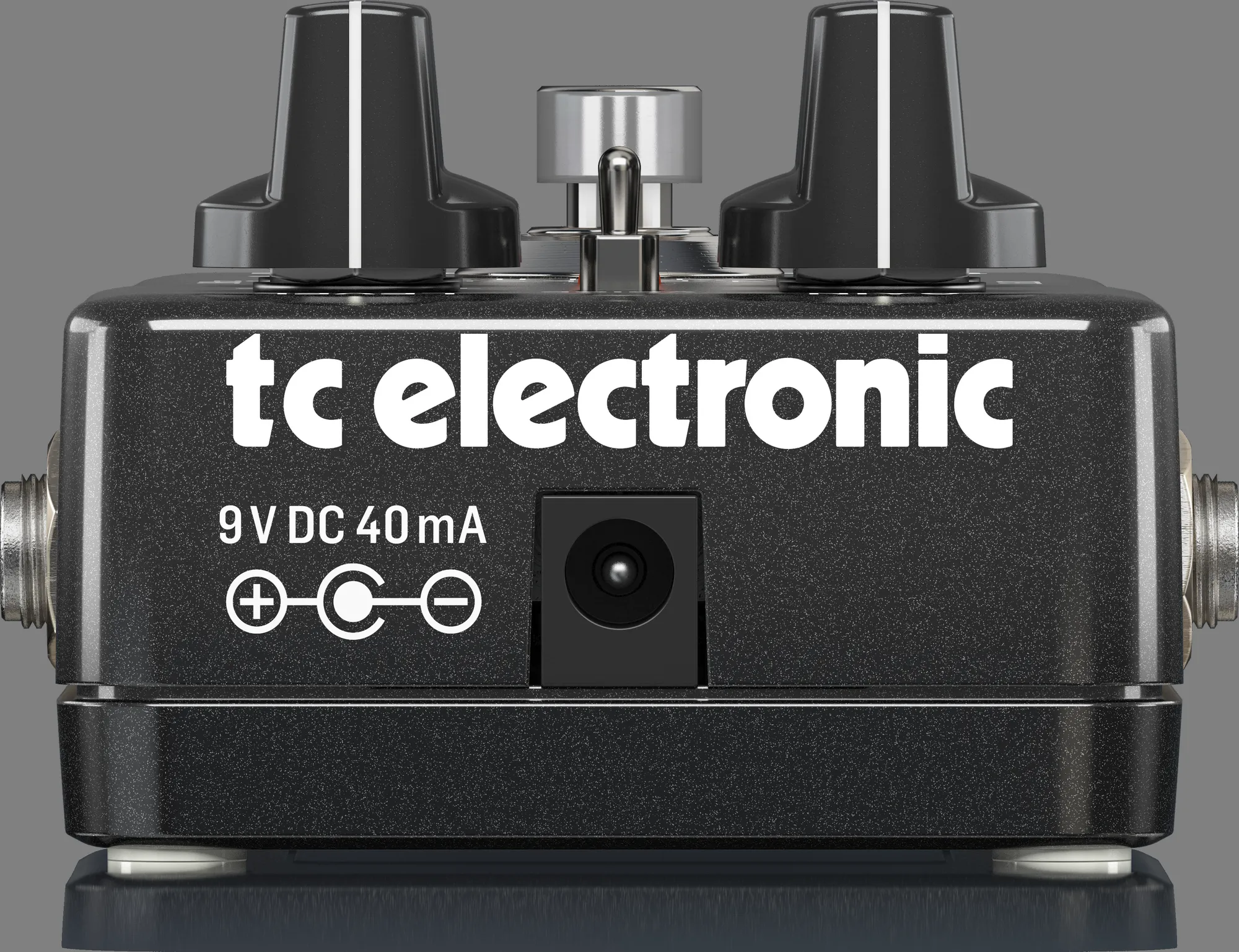 TC Electronic Dark Matter Distortion Pedal — view 4