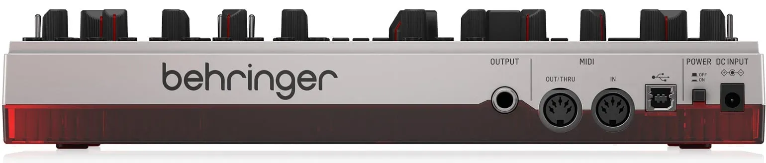 Behringer TD-3-MO Modded Out Analogue Bass Line Synthesizer, Silver — view 3