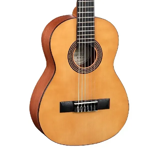 Valencia 1/4 Classical Guitar Natural