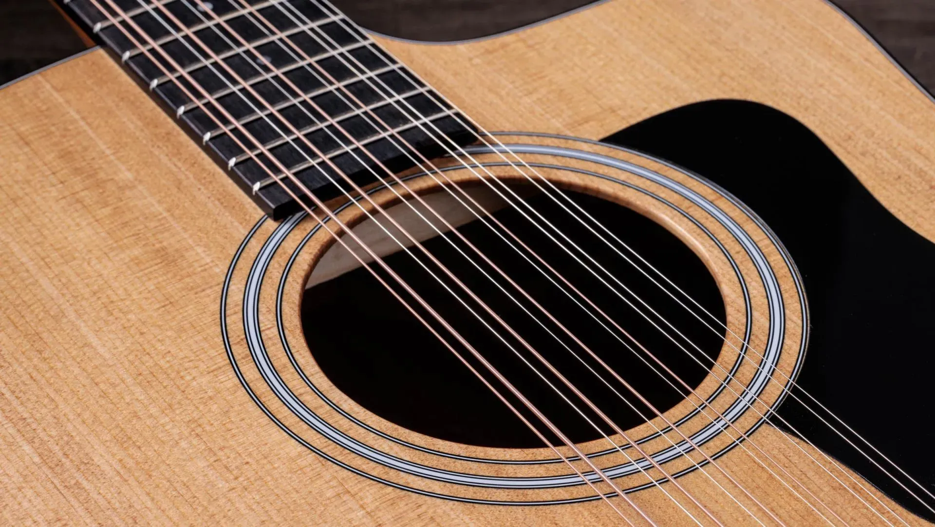 Taylor 150ce Dreadnought 12-string Acoustic-electric Guitar — view 3