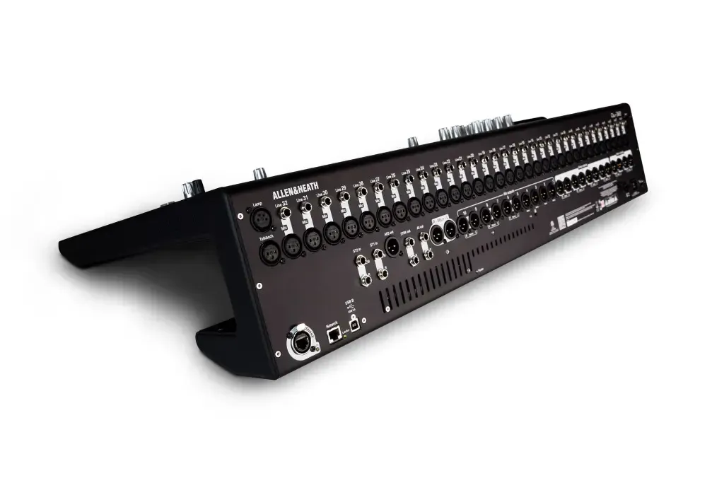 Allen and Heath QU32 Chrome - 32 Channel Digital Mixer — view 5