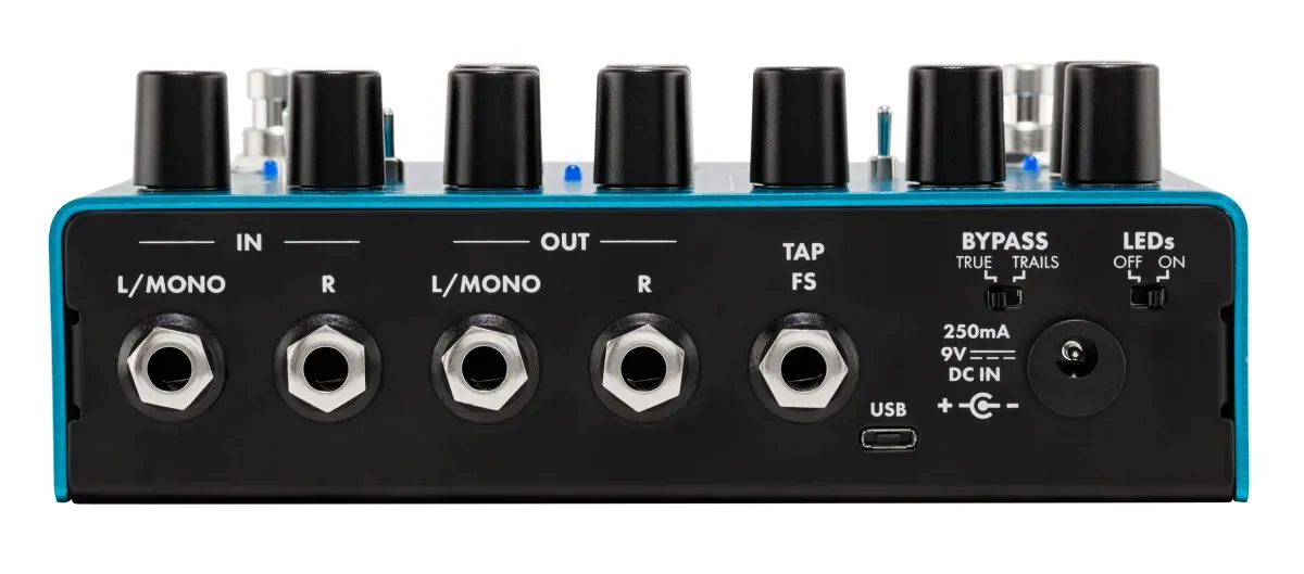 Fender Reflecting Pool Delay/Reverb Pedal — view 2