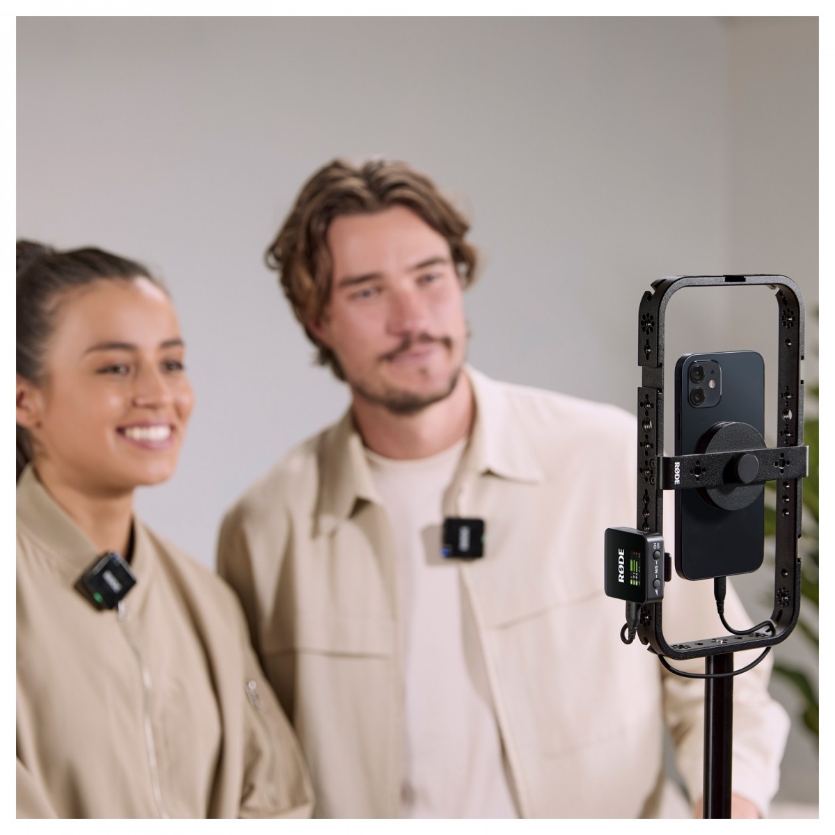 Rode Wireless GO III Dual-channel Wireless Microphone System — view 3