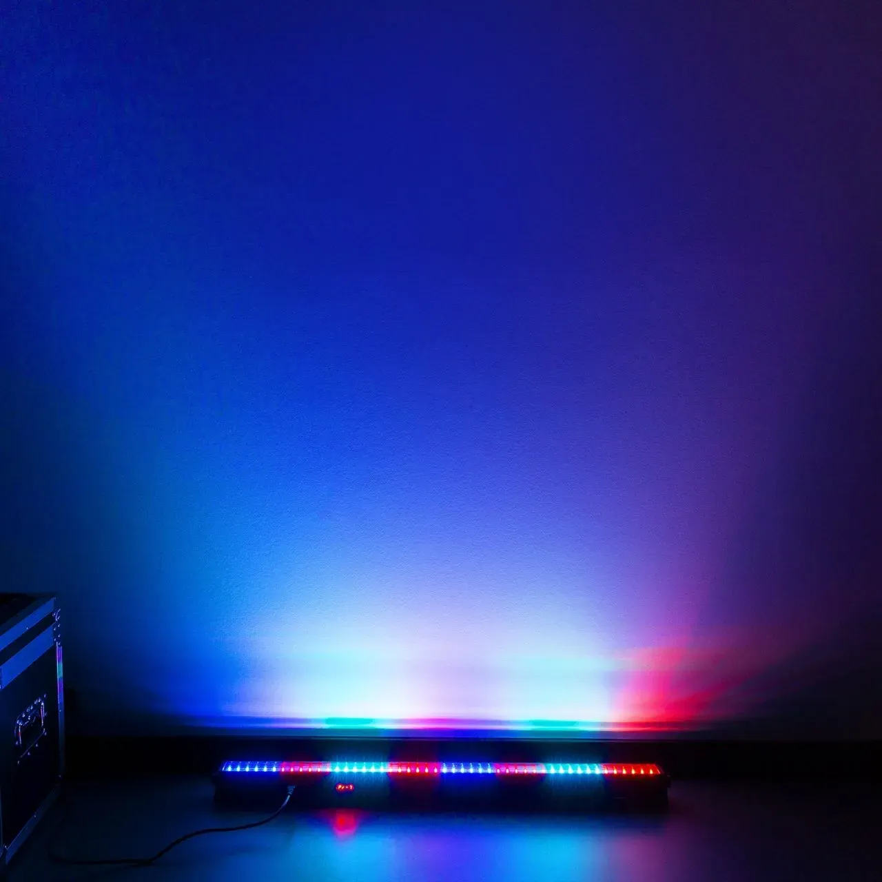 Beamz LCB144 MKii LED Colour Bar — view 6