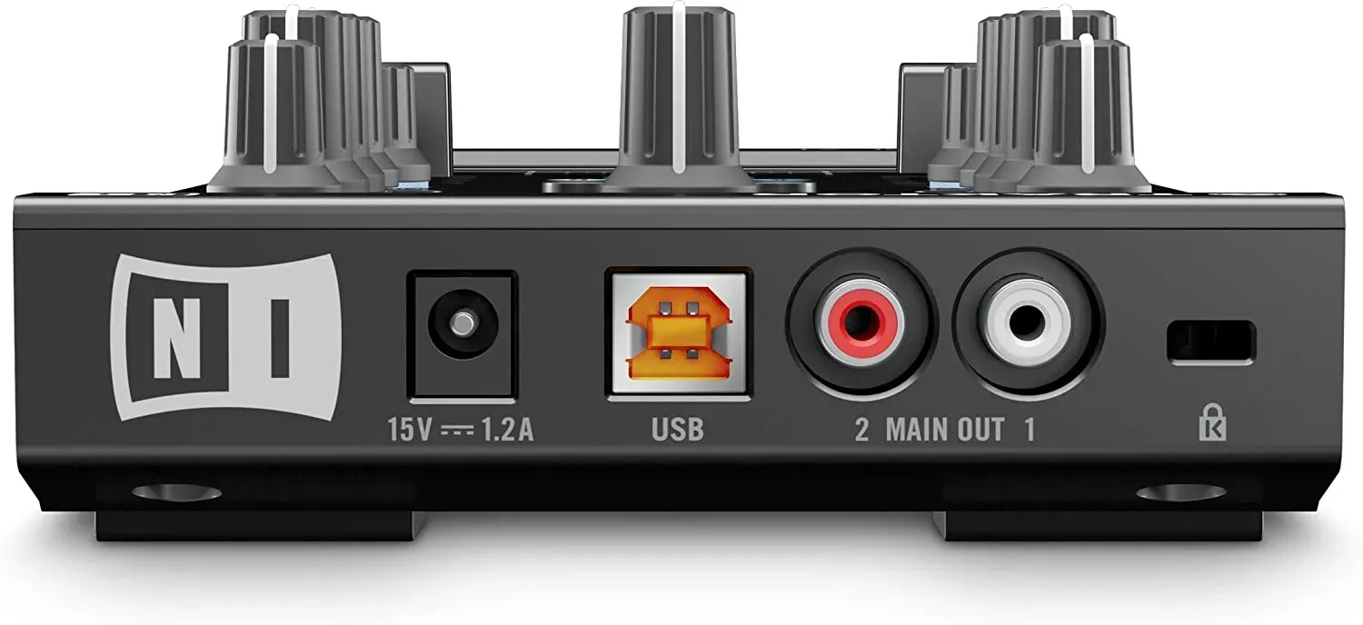 Native Instruments TRAKTOR KONTROL Z1 - DJ Mixing Interface — view 2