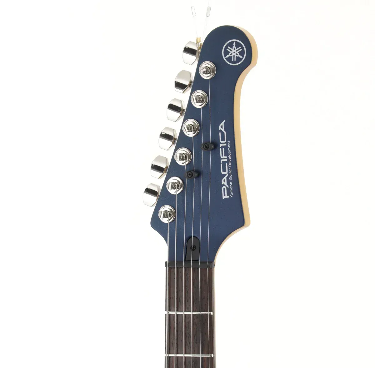 Yamaha PAC612VIIX Pacifica Electric Guitar - Matte Silk Blue — view 3