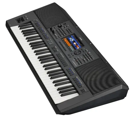 Yamaha PSR-SX900 61-Key Arranger Workstation — view 3