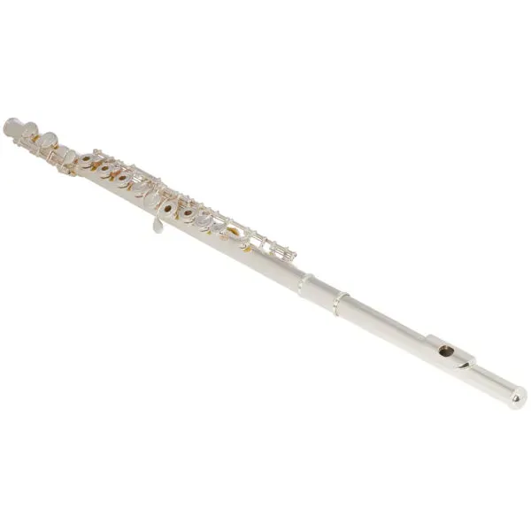 Yamaha YFL372 Flute — view 3