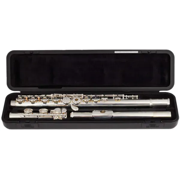 Yamaha YFL372 Flute — view 4