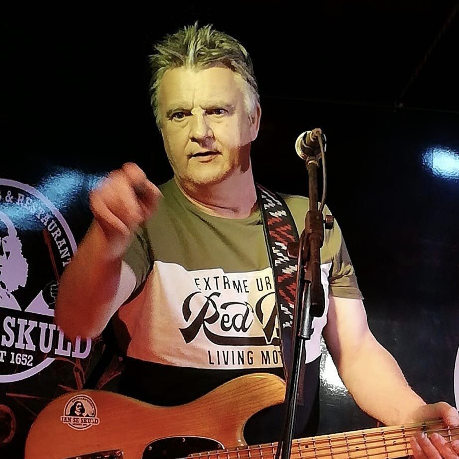 David de Lange — OneStopMusic gear expert