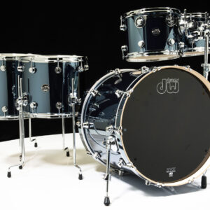 DW Performance Series 5-piece Shell Pack with 22 inch Bass Drum – Chrome Shadow