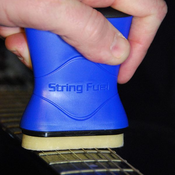 MusicNomad String Fuel Cleaner and Lubricant - Image 2